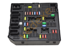 MEGANE III FLUENCE LATİTUDE Elektronik Bağlantı Ünitesi 284B60738R 284B62633R 284B66640R(4 FİŞ)
