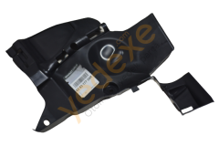 DUSTER XJD 18-> Sol Ön Çamurluk Koruma Bakaliti